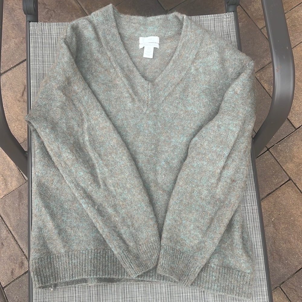 H&M V-Neck Sweater